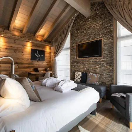 Mammoth Penthouses - Moriond